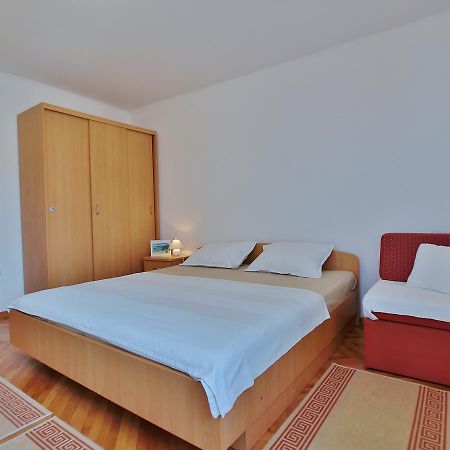 Rooms And Studio Old Town Rab Town Kültér fotó