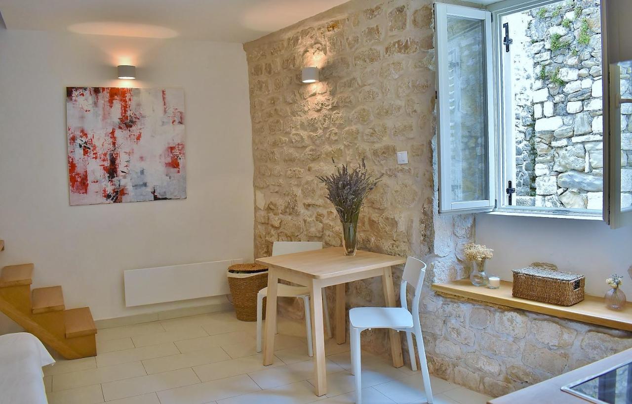 Rooms And Studio Old Town Rab Town Kültér fotó