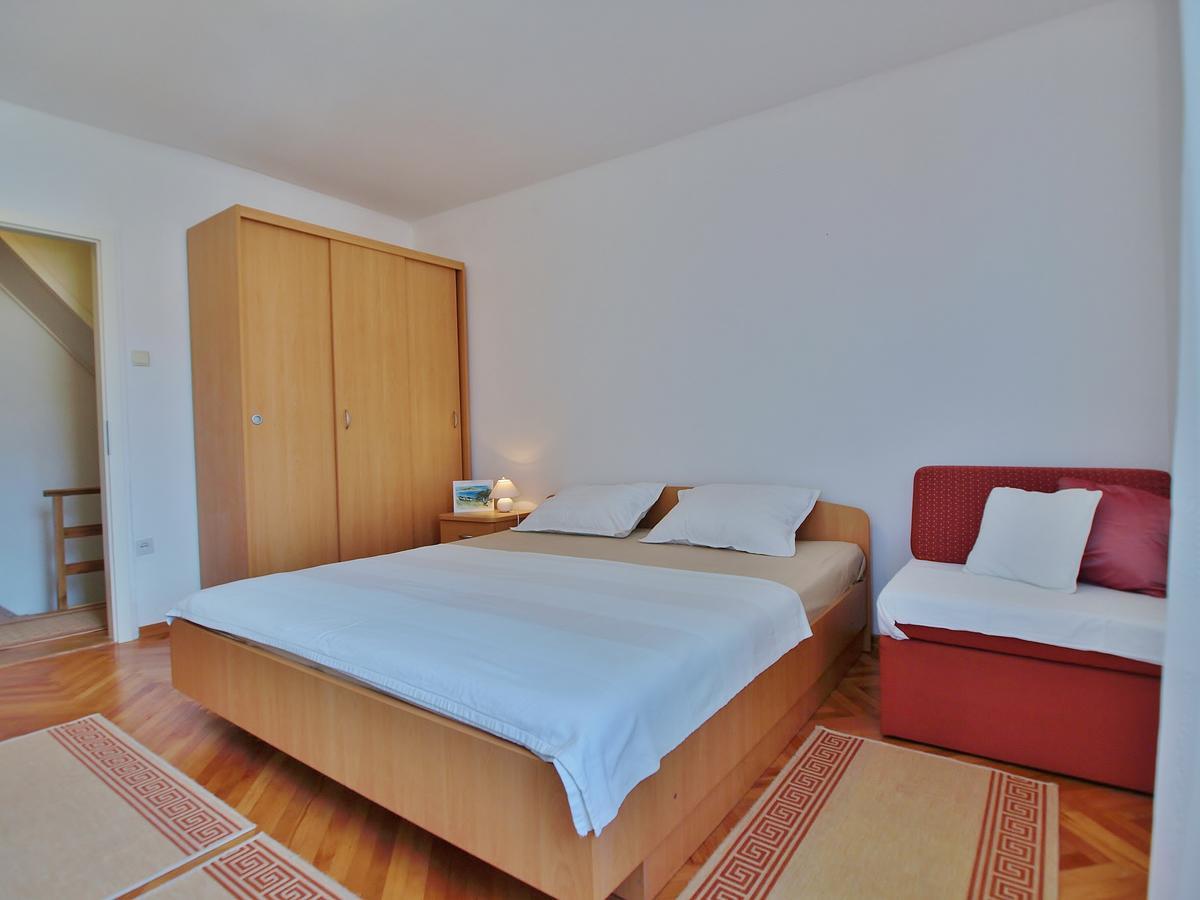 Rooms And Studio Old Town Rab Town Kültér fotó